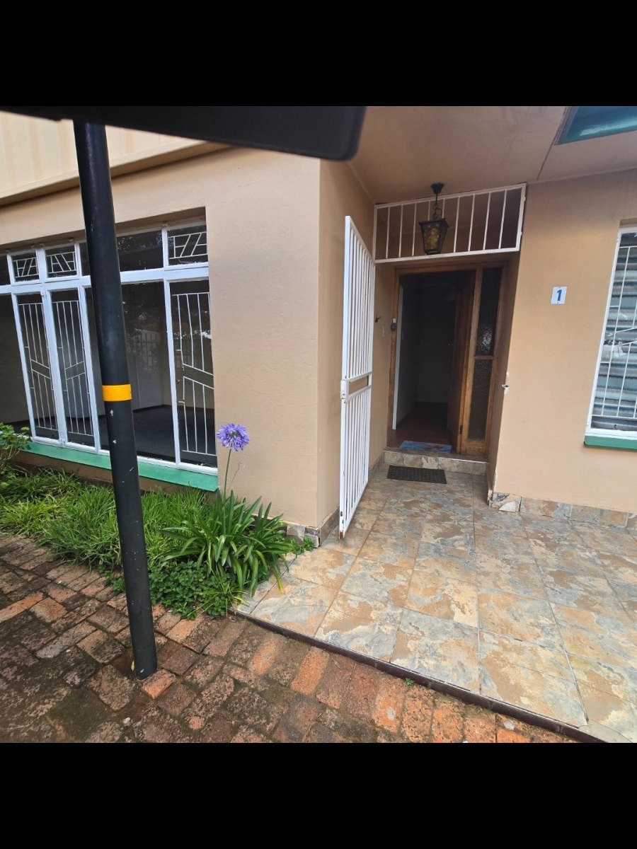 13 Bedroom Property for Sale in Universitas Free State